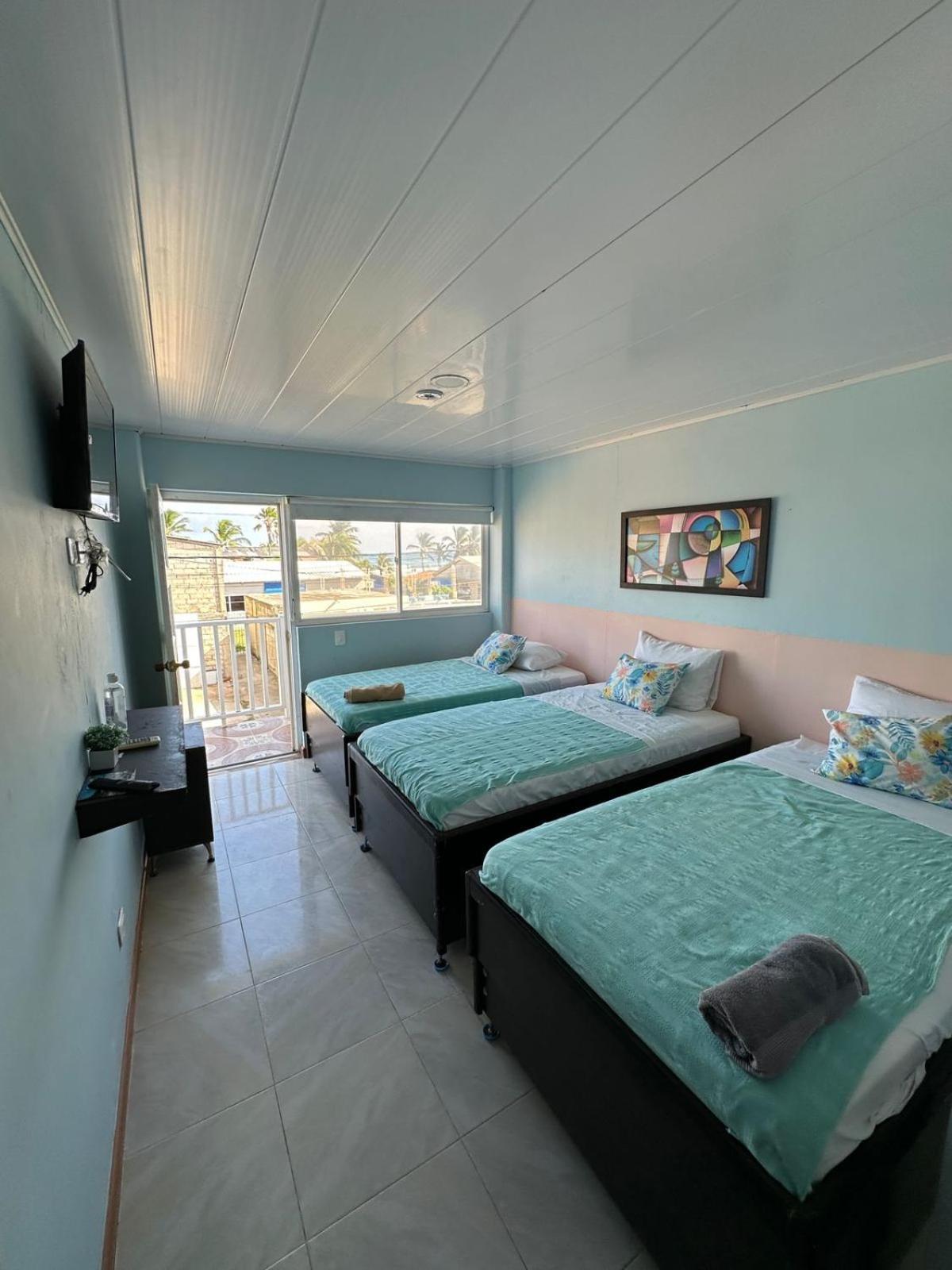 Victoria'S Gennie Bay Village Hostal San Andres  Exterior photo