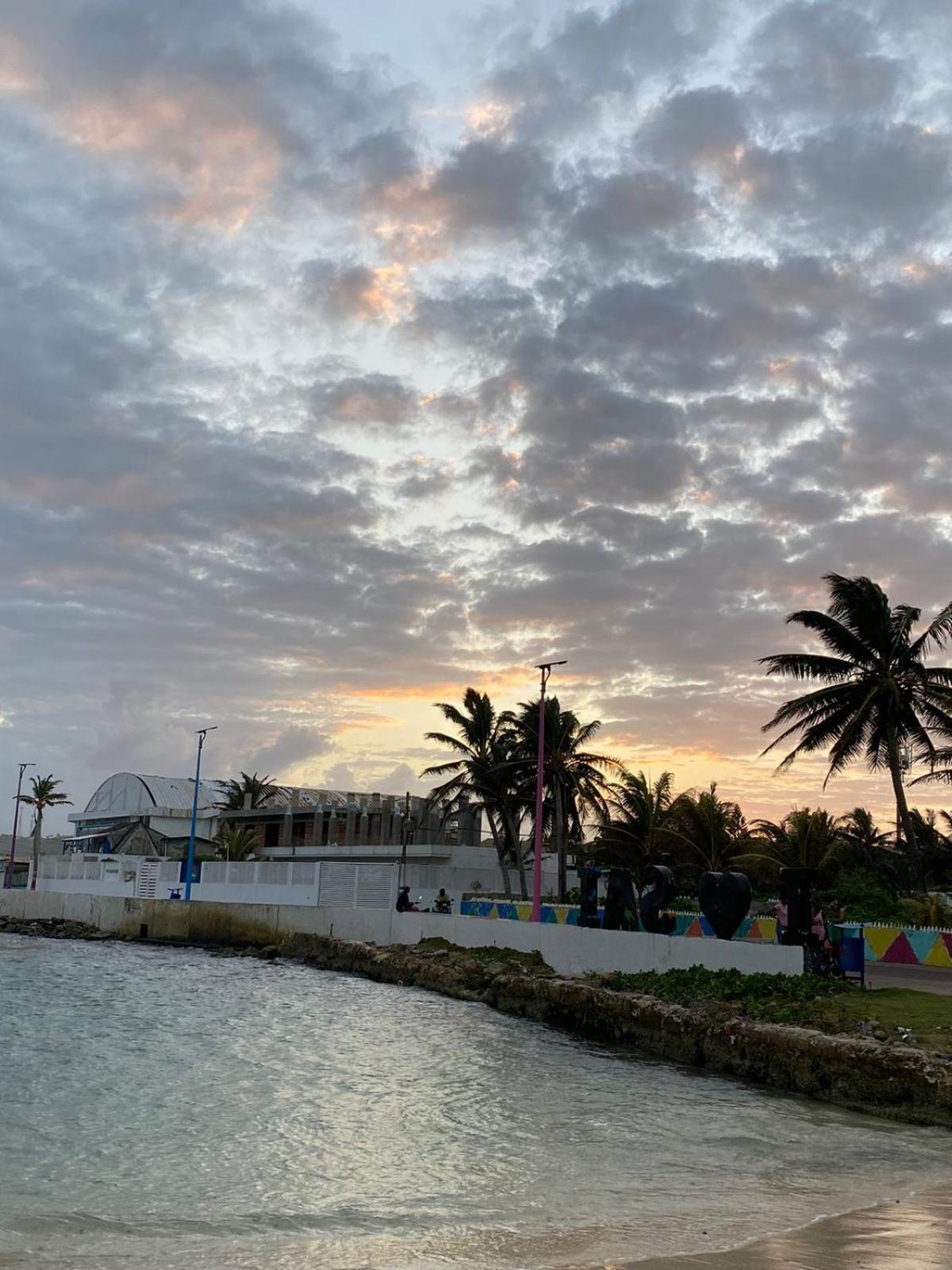 Victoria'S Gennie Bay Village Hostal San Andres  Exterior photo