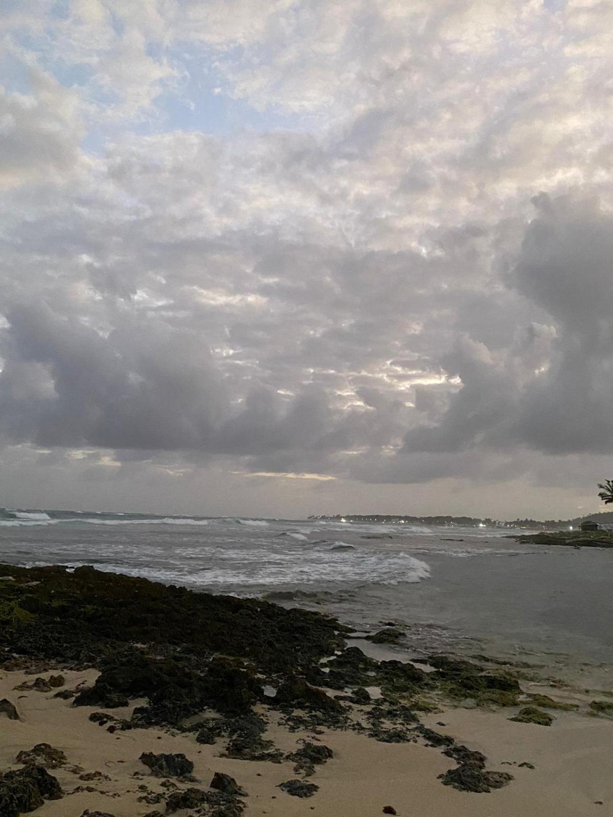 Victoria'S Gennie Bay Village Hostal San Andres  Exterior photo