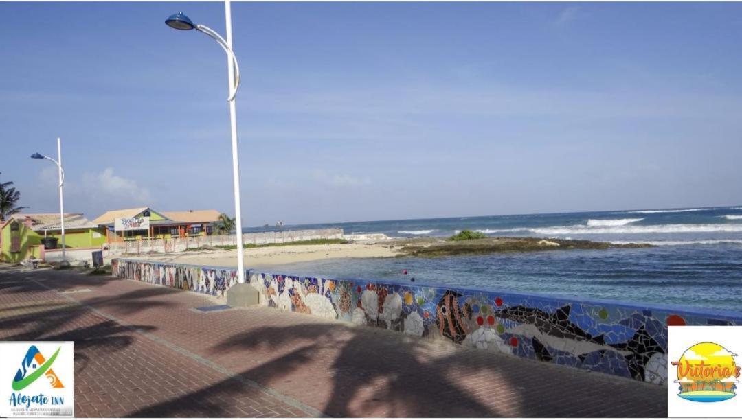 Victoria'S Gennie Bay Village Hostal San Andres  Exterior photo