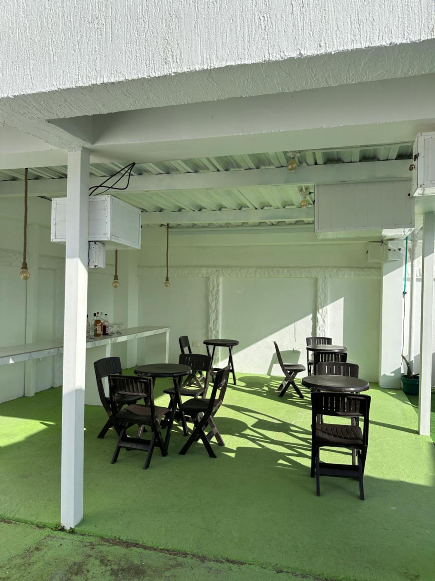Victoria'S Gennie Bay Village Hostal San Andres  Exterior photo