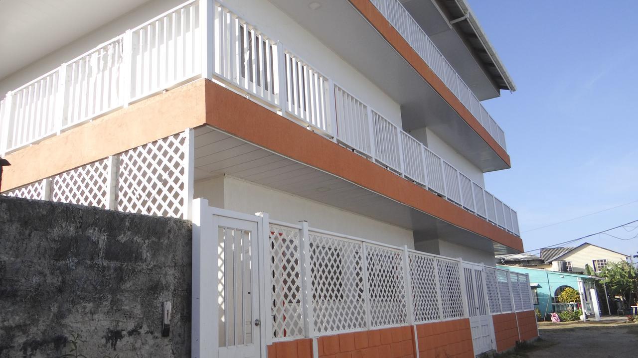 Victoria'S Gennie Bay Village Hostal San Andres  Exterior photo